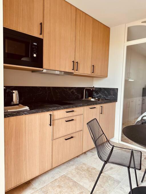 Les Suites D'Angouleme - Proche Gare Et Centre Ville - Haut De Gamme Luaran gambar